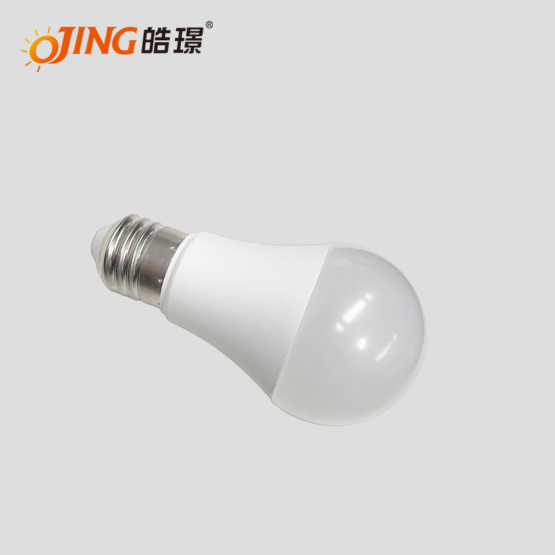 LED球泡